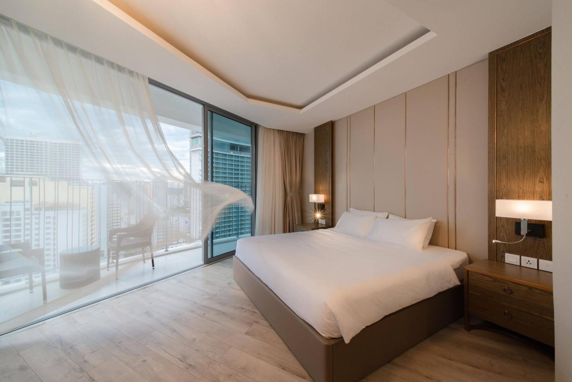 Coastal Panorama Oceanfront Suites Nha Trang Dış mekan fotoğraf