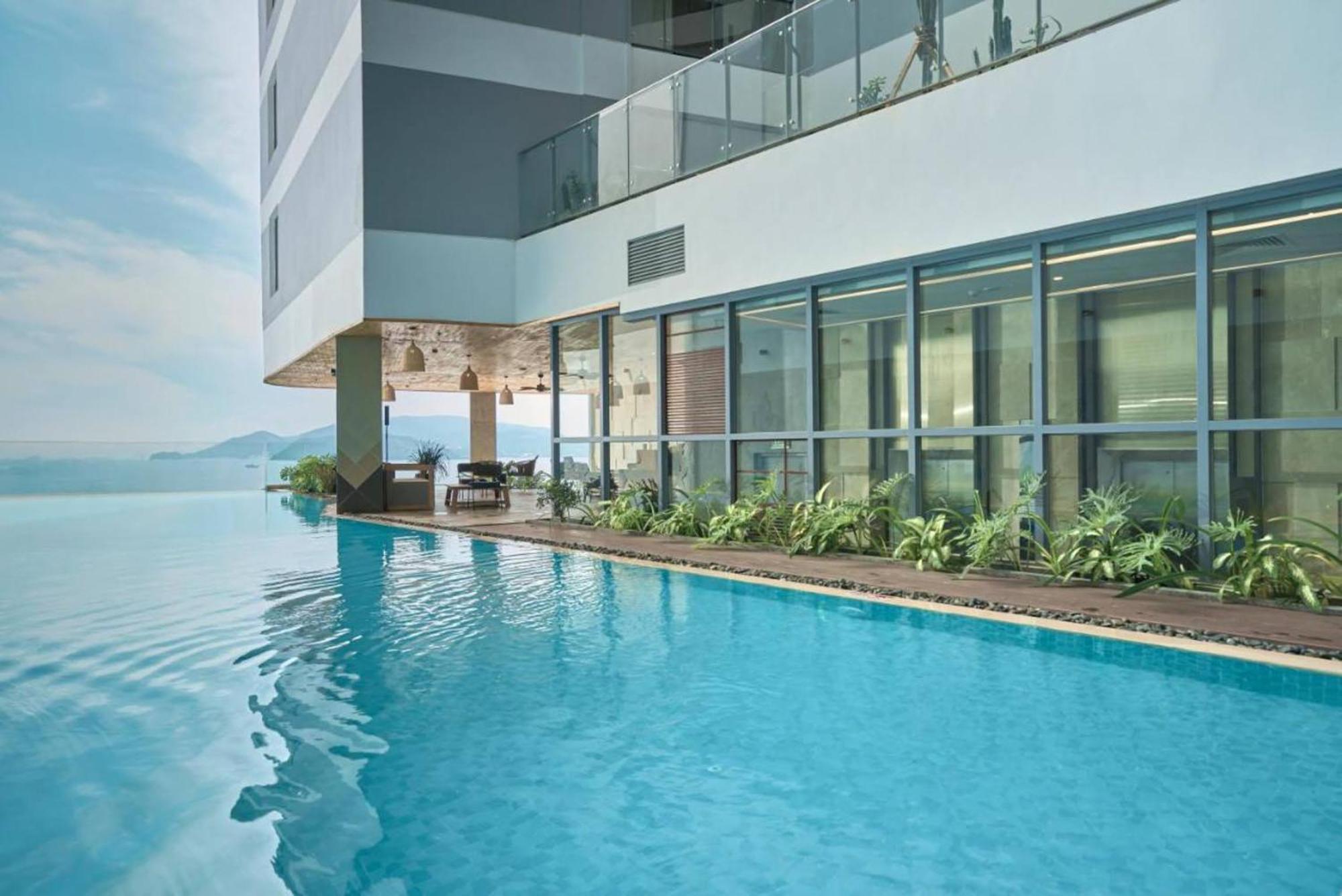 Coastal Panorama Oceanfront Suites Nha Trang Dış mekan fotoğraf