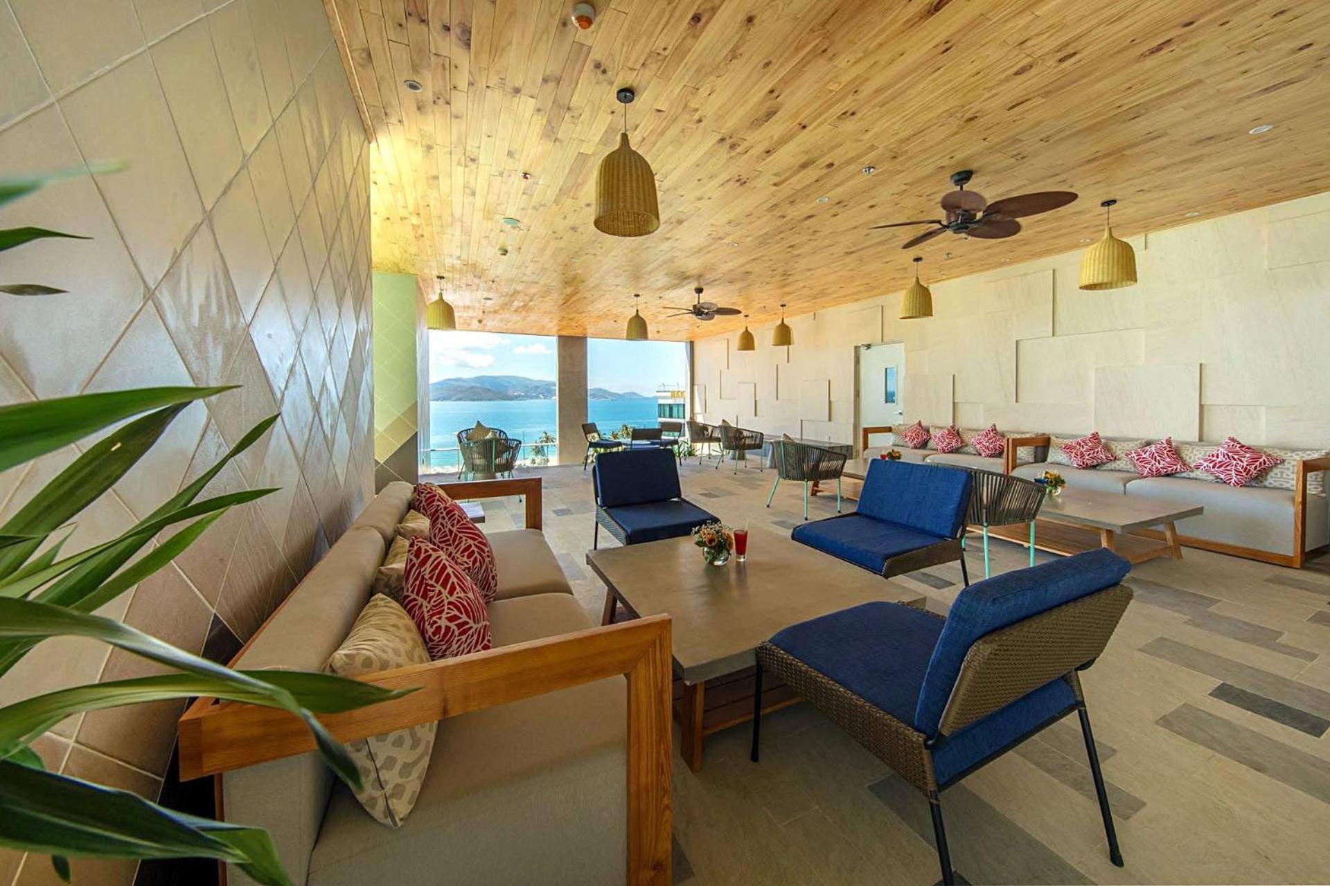 Coastal Panorama Oceanfront Suites Nha Trang Dış mekan fotoğraf