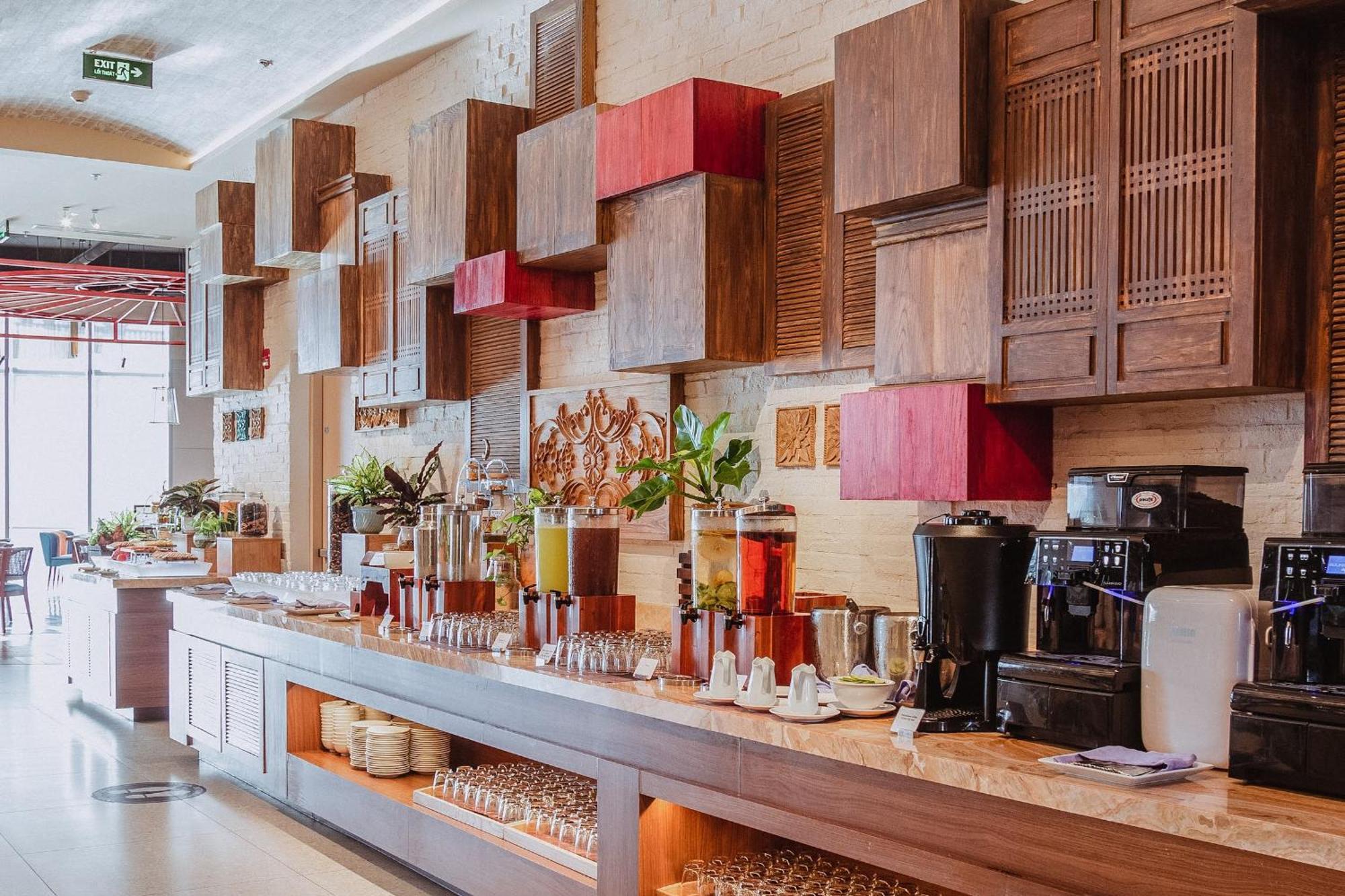 Coastal Panorama Oceanfront Suites Nha Trang Dış mekan fotoğraf
